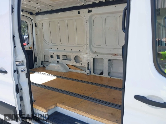 2020 Ford Transit Cargo with VIN 1FTBR1C85LKA60760, listed as a IAAI auction lot 42150857 with 52,548 mi miles. Bid and sale history available at carsss.com. Image 8.