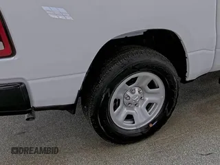 2024 Ram 1500 Tradesman с VIN 1C6RRFGG7RN221914, выставлен на аукционе IAAI как лот 42849294 с пробегом 66 миль миль и . История ставок и продаж доступна на DreamBid. Изображение 30.