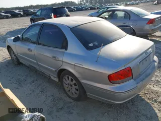 2005 Hyundai Sonata GLS with VIN KMHWF35H15A150785, listed as a IAAI auction lot 41690877 with 267,056 mi miles. Bid and sale history available at carsss.com. Image 3.