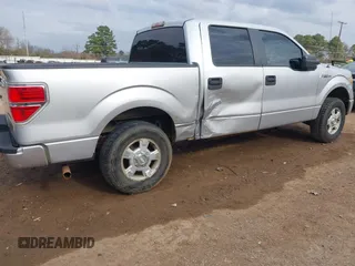 2010 Ford F-150 XL with VIN 1FTEW1CWXAFD26526, listed as a IAAI auction lot 41141650 with 200,042 mi miles. Bid and sale history available at carsss.com. Image 4.