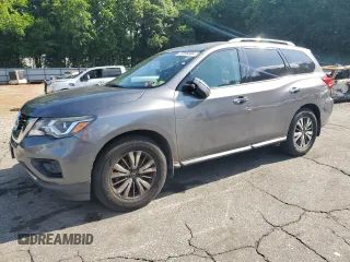 2018 Nissan Pathfinder S z VIN 5N1DR2MN1JC665817, wystawiony jako Copart lot #57293355 z przebiegiem Nie podano mil oraz Czysty tytuł • Clean title. Historia ofert i sprzedaży dostępna na DreamBid. Obrazek 1.