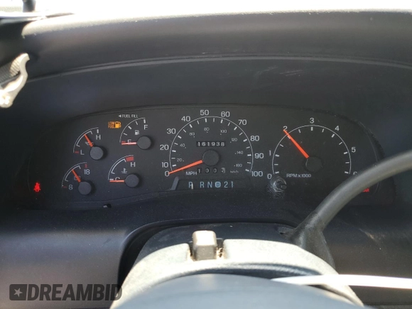 2000 Ford Excursion XLT с VIN 1FMNU41SXYED24195, выставлен на аукционе Copart как лот 54952835 с пробегом 161 938 миль миль и Списание • Salvage title. История ставок и продаж доступна на DreamBid. Изображение 9.