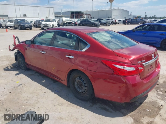 2016 Nissan Altima S with VIN 1N4AL3AP7GN327989, listed as a IAAI auction lot 42030437 with 92,586 mi miles and . Bid and sale history available at carsss.com. Image 3.