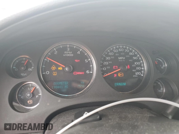 2011 Chevrolet Suburban Commercial with VIN 1GNSK5E33BR312726, listed as a Copart auction lot 61437945 with 190,441 mi miles and Clean title. Bid and sale history available at DreamBid. Image 9.