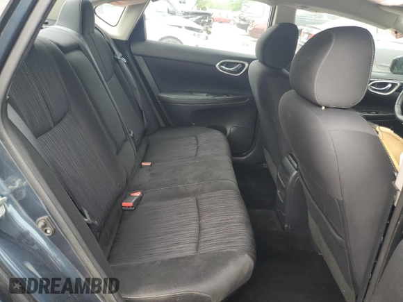 2017 Nissan Sentra SV z VIN 3N1AB7AP9HY357197, wystawiony jako Copart lot #58762495 z przebiegiem 68 998 mil mil oraz Szkoda całkowita • Salvage title. Historia ofert i sprzedaży dostępna na DreamBid. Obrazek 10.