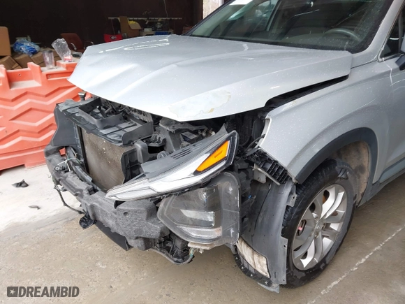 2019 Hyundai Santa Fe SE with VIN 5NMS23AD9KH035161, listed as a IAAI auction lot 41757044 with 124,835 mi miles. Bid and sale history available at carsss.com. Image 6.