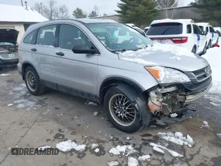 2011 Honda CR-V LX z VIN 5J6RE4H33BL109191, wystawiony jako IAAI lot #41553115 z przebiegiem 184 284 mil mil oraz . Historia ofert i sprzedaży dostępna na DreamBid. Obrazek 1.
