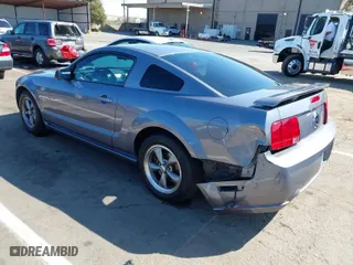 2006 Ford Mustang GT Deluxe with VIN 1ZVHT82H465246649, listed as a IAAI auction lot 41775304 with 191,289 mi miles. Bid and sale history available at carsss.com. Image 3.