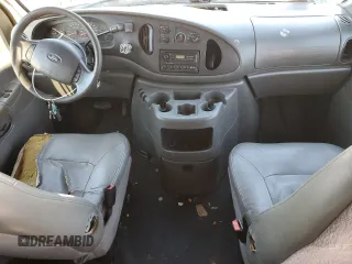 2006 Ford Econoline Passenger XL with VIN 1FBSS31L36HB03652, listed as a Copart auction lot 84521014 with 320,207 mi miles and Salvage Title. Bid and sale history available at carsss.com. Image 8.
