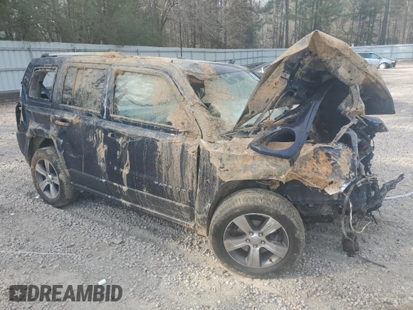 2016 Jeep Patriot High Altitude Edition with VIN 1C4NJRFB5GD746995, listed as a Copart auction lot 46976165 with Not Provided miles and Salvage Title. Bid and sale history available at carsss.com. Image 4.