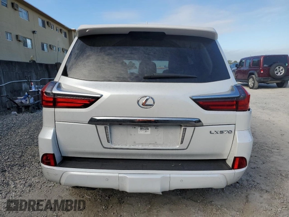 2018 Lexus LX 570 z VIN JTJHY7AX6J4279154, wystawiony jako Copart lot #87444804 z przebiegiem 96 716 mil mil oraz Nie do naprawy • Non repairable. Historia ofert i sprzedaży dostępna na DreamBid. Obrazek 6.