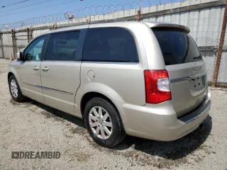 2014 Chrysler Town & Country Touring with VIN 2C4RC1BG0ER174758, listed as a Copart auction lot 59584065 with 192,965 mi miles and Salvage title. Bid and sale history available at DreamBid. Image 2.