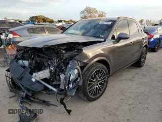 2021 Porsche Cayenne z VIN WP1AA2AY5MDA06052, wystawiony jako Copart lot #68525582 z przebiegiem 18 577 mil mil oraz . Historia ofert i sprzedaży dostępna na DreamBid. Obrazek 1.
