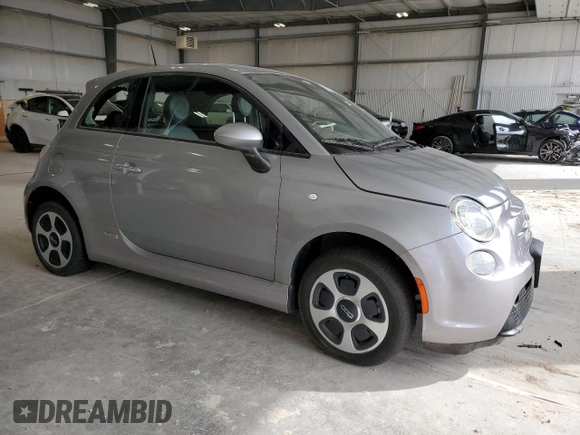 2015 FIAT 500e с VIN 3C3CFFGE0FT694348, выставлен на аукционе Copart как лот 51473845 с пробегом 68 507 миль миль и Чистый • Clean title. История ставок и продаж доступна на DreamBid. Изображение 4.