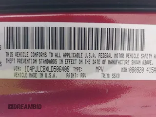 2020 Jeep Cherokee Latitude с VIN 1C4PJLCBXLD506409, выставлен на аукционе IAAI как лот 42110399 с пробегом 64 332 миль миль и . История ставок и продаж доступна на DreamBid. Изображение 9.