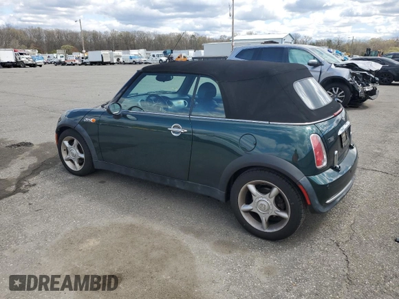2005 MINI Convertible with VIN WMWRF33475TG10019, listed as a Copart auction lot 53307005 with 124,353 mi miles and Clean title. Bid and sale history available at DreamBid. Image 2.