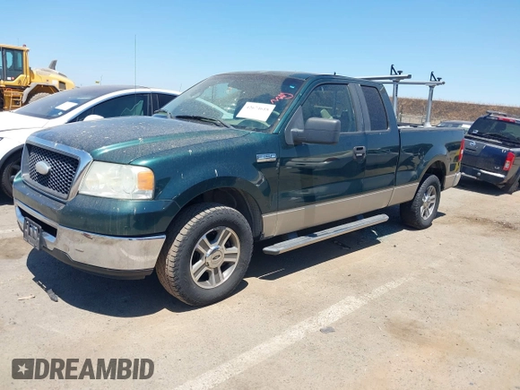 2007 Ford F-150 STX with VIN 1FTRX12W77KA79031, listed as a IAAI auction lot 42674618 with 195,176 mi miles and . Bid and sale history available at DreamBid. Image 2.