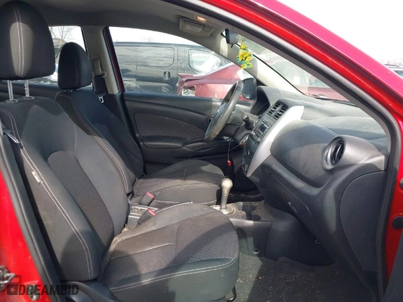 2015 Nissan Versa S Plus with VIN 3N1CN7AP8FL850105, listed as a IAAI auction lot 41616442 with 160,000 mi miles. Bid and sale history available at carsss.com. Image 5.