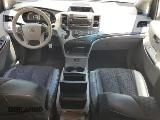 2014 Toyota Sienna SE with VIN 5TDXK3DC4ES501542, listed as a Copart auction lot 61596445 with 204,164 mi miles and Clean title. Bid and sale history available at DreamBid. Image 10.