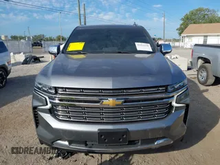 2022 Chevrolet Suburban Premier with VIN 1GNSKFKD2NR138333, listed as a IAAI auction lot 41911336 with 78,003 mi miles. Bid and sale history available at carsss.com. Image 12.