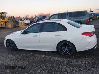 2022 Mercedes-Benz C 300 с VIN W1KAF4HB9NR043468, выставлен на аукционе IAAI как лот 41699101 с пробегом 73 248 миль миль и . История ставок и продаж доступна на DreamBid. Изображение 14.