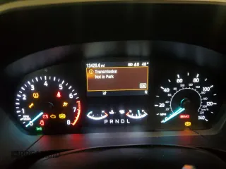 2021 Ford Escape SE z VIN 1FMCU9G69MUA98049, wystawiony jako Copart lot #86615164 z przebiegiem 13 429 mil mil oraz Szkoda całkowita • Salvage title. Historia ofert i sprzedaży dostępna na DreamBid. Obrazek 9.