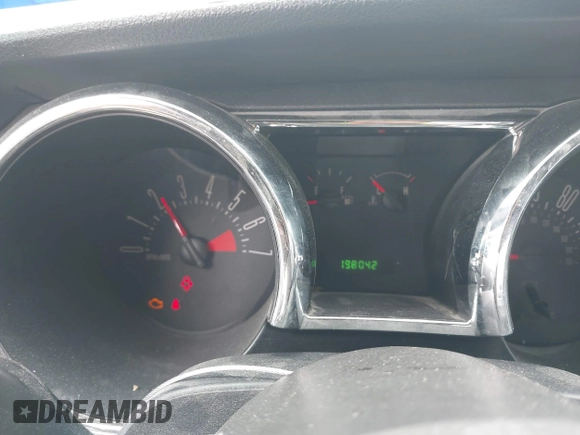 2006 Ford Mustang Standard with VIN 1ZVFT84N865139694, listed as a IAAI auction lot 42105051 with 198,042 mi miles and . Bid and sale history available at carsss.com. Image 7.