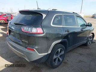 2020 Jeep Cherokee Limited with VIN 1C4PJLDB9LD610338, listed as a IAAI auction lot 42384794 with 120,305 mi miles and . Bid and sale history available at DreamBid. Image 4.