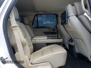2019 Lincoln Navigator Reserve z VIN 5LMJJ2LT9KEL19544, wystawiony jako Copart lot #52240315 z przebiegiem 74 144 mil mil oraz Szkody całkowita. Historia ofert i sprzedaży dostępna na DreamBid. Obrazek 11.