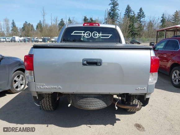 2011 Toyota Tundra 4WD Truck LTD with VIN 5TFHY5F19BX174474, listed as a IAAI auction lot 41970127 with 110,818 mi miles. Bid and sale history available at carsss.com. Image 17.