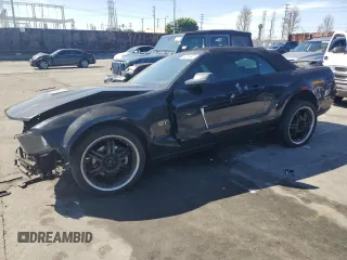 2007 Ford Mustang GT Deluxe with VIN 1ZVHT85HX75267440, listed as a Copart auction lot 49514945 with 79,735 mi miles and Salvage Title. Bid and sale history available at carsss.com. Image 1.