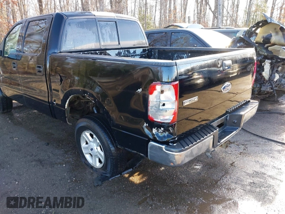 2004 Ford F-150 XLT with VIN 1FTPW14574KC88182, listed as a IAAI auction lot 41864915 with 189,626 mi miles. Bid and sale history available at carsss.com. Image 6.