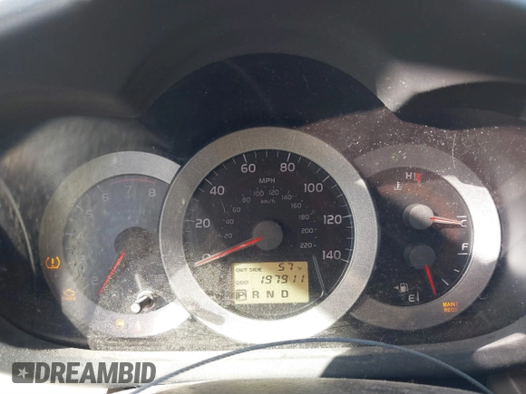 2007 Toyota RAV4 with VIN JTMZD33V376037863, listed as a IAAI auction lot 41678656 with 197,911 mi miles. Bid and sale history available at carsss.com. Image 7.