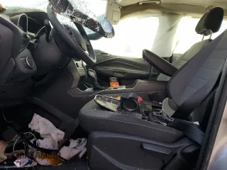 2017 Ford Escape S с VIN 1FMCU0F79HUB86529, выставлен на аукционе Copart как лот 52155845 с пробегом Не указан миль и Списание • Salvage title. История ставок и продаж доступна на DreamBid. Изображение 7.