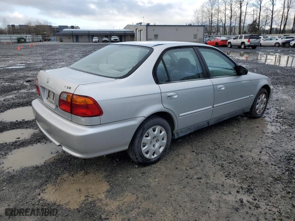 1999 Honda Civic VP with VIN 2HGEJ6616XH539865, listed as a Copart auction lot 88510835 with 309,615 mi miles and Clean Title. Bid and sale history available at carsss.com. Image 3.