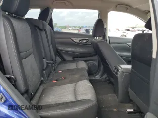 2017 Nissan Rogue SV z VIN JN8AT2MT6HW142006, wystawiony jako Copart lot #54361505 z przebiegiem 67 541 mil mil oraz Szkody całkowita. Historia ofert i sprzedaży dostępna na DreamBid. Obrazek 11.