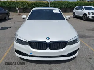 2020 BMW 5 Series 530i z VIN WBAJR3C04LWW69815, wystawiony jako IAAI lot #42247174 z przebiegiem 54 547 mil mil oraz . Historia ofert i sprzedaży dostępna na DreamBid. Obrazek 12.
