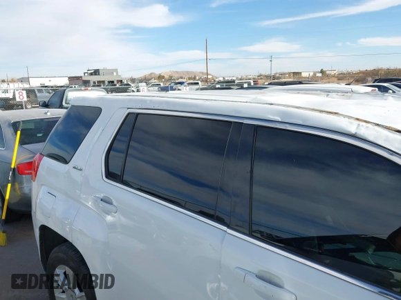 2011 GMC Terrain SLE-2 with VIN 2CTALSECXB6336828, listed as a IAAI auction lot 41721702 with 213,424 mi miles. Bid and sale history available at carsss.com. Image 18.