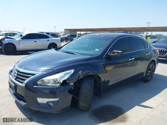 2015 Nissan Altima 2.5 S with VIN 1N4AL3AP1FC290299, listed as a IAAI auction lot 42049687 with 125,864 mi miles. Bid and sale history available at carsss.com. Image 20.