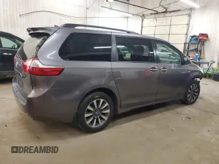 2018 Toyota Sienna XLE with VIN 5TDDZ3DCXJS208964, listed as a Copart auction lot 48735855 with 60,426 mi miles and Salvage Title. Bid and sale history available at carsss.com. Image 3.