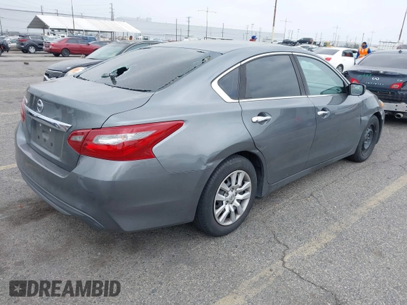 2018 Nissan Altima SV with VIN 1N4AL3AP3JC162204, listed as a IAAI auction lot 41903783 with 95,849 mi miles and . Bid and sale history available at carsss.com. Image 4.