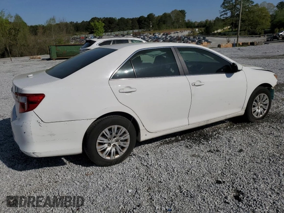 2014 Toyota Camry L with VIN 4T1BF1FK0EU865410, listed as a Copart auction lot 51272675 with 146,886 mi miles and Salvage Title. Bid and sale history available at DreamBid. Image 3.