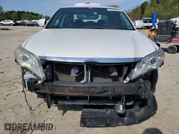 2012 Toyota Avalon with VIN 4T1BK3DB1CU451284, listed as a Copart auction lot 53030695 with 146,491 mi miles and Clean title. Bid and sale history available at DreamBid. Image 5.