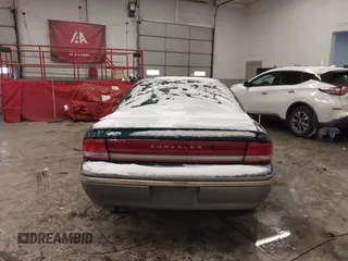 1994 Chrysler Concorde z VIN 2C3HL56F6RH335733, wystawiony jako IAAI lot #41389947 z przebiegiem 132 285 mil mil oraz . Historia ofert i sprzedaży dostępna na DreamBid. Obrazek 16.