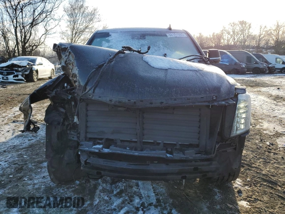 2017 Cadillac Escalade ESV Luxury z VIN 1GYS4HKJ0HR128578, wystawiony jako Copart lot #88101985 z przebiegiem 49 580 mil mil oraz Szkoda całkowita • Salvage title. Historia ofert i sprzedaży dostępna na DreamBid. Obrazek 5.