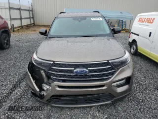2021 Ford Explorer XLT with VIN 1FMSK7DH3MGB39284, listed as a Copart auction lot 51348135 with 54,512 mi miles and Salvage Title. Bid and sale history available at carsss.com. Image 5.