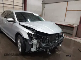 2016 Volkswagen Passat S z VIN 1VWAS7A30GC013577, wystawiony jako IAAI lot #42231654 z przebiegiem 84 918 mil mil oraz . Historia ofert i sprzedaży dostępna na DreamBid. Obrazek 18.