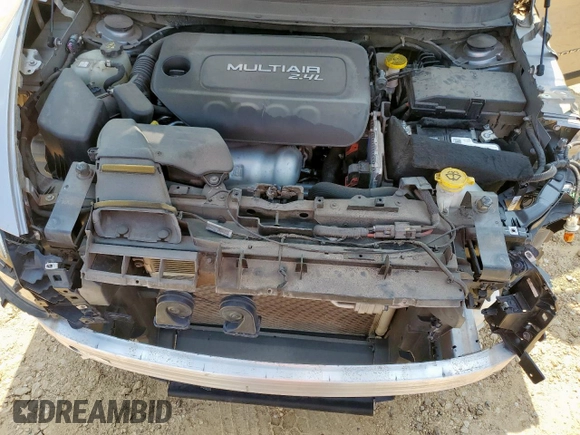 2018 Jeep Cherokee Latitude with VIN 1C4PJLCB3JD538843, listed as a Copart auction lot 58538935 with 88,630 mi miles and Salvage title. Bid and sale history available at DreamBid. Image 12.