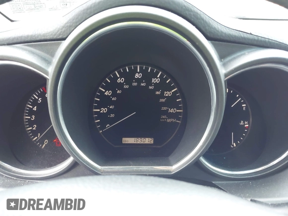 2004 Lexus RX 330 z VIN 2T2HA31U94C010603, wystawiony jako IAAI lot #42317452 z przebiegiem 189 012 mil mil oraz . Historia ofert i sprzedaży dostępna na DreamBid. Obrazek 7.