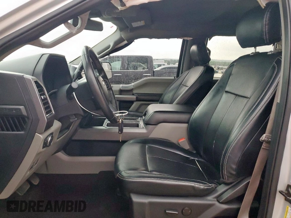 2019 Ford F-150 XL z VIN 1FTEW1CPXKKD88932, wystawiony jako Copart lot #54107895 z przebiegiem 58 944 mil mil oraz Czysty tytuł • Clean title. Historia ofert i sprzedaży dostępna na DreamBid. Obrazek 7.